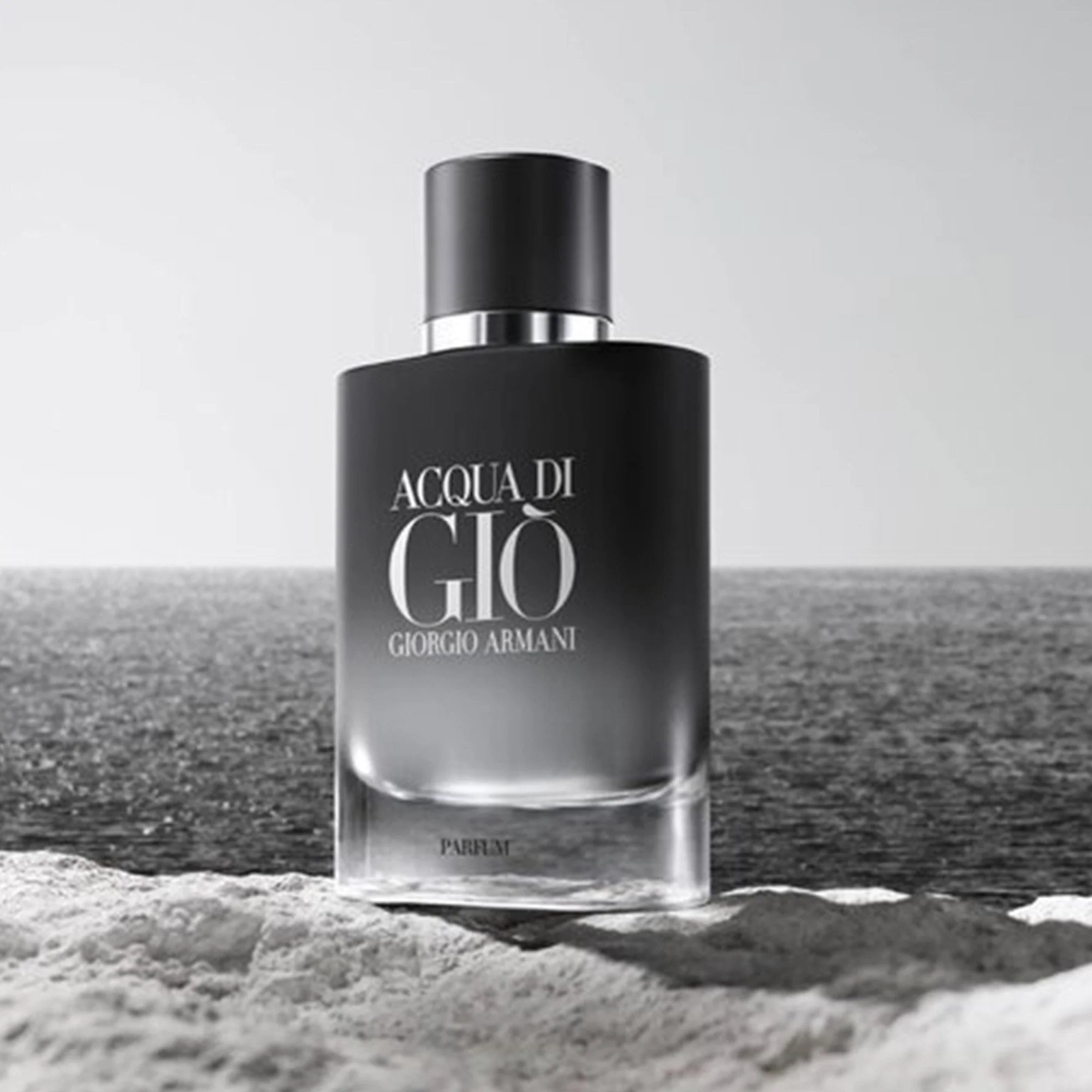 Giorgio Armani Acqua Di Gio Eau De Toilette 200ml Refillable Spray - Image 4