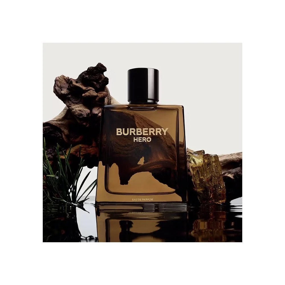 Burberry Hero Eau De Parfum 100ml Spray - Image 2