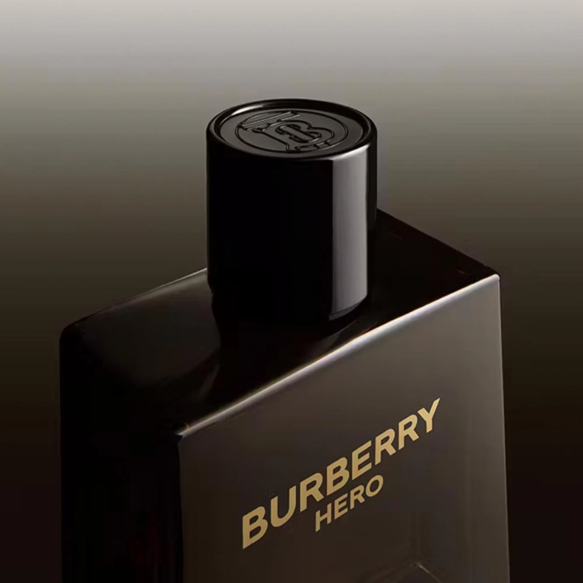 Burberry Hero Parfum 50ml Spray - Image 3