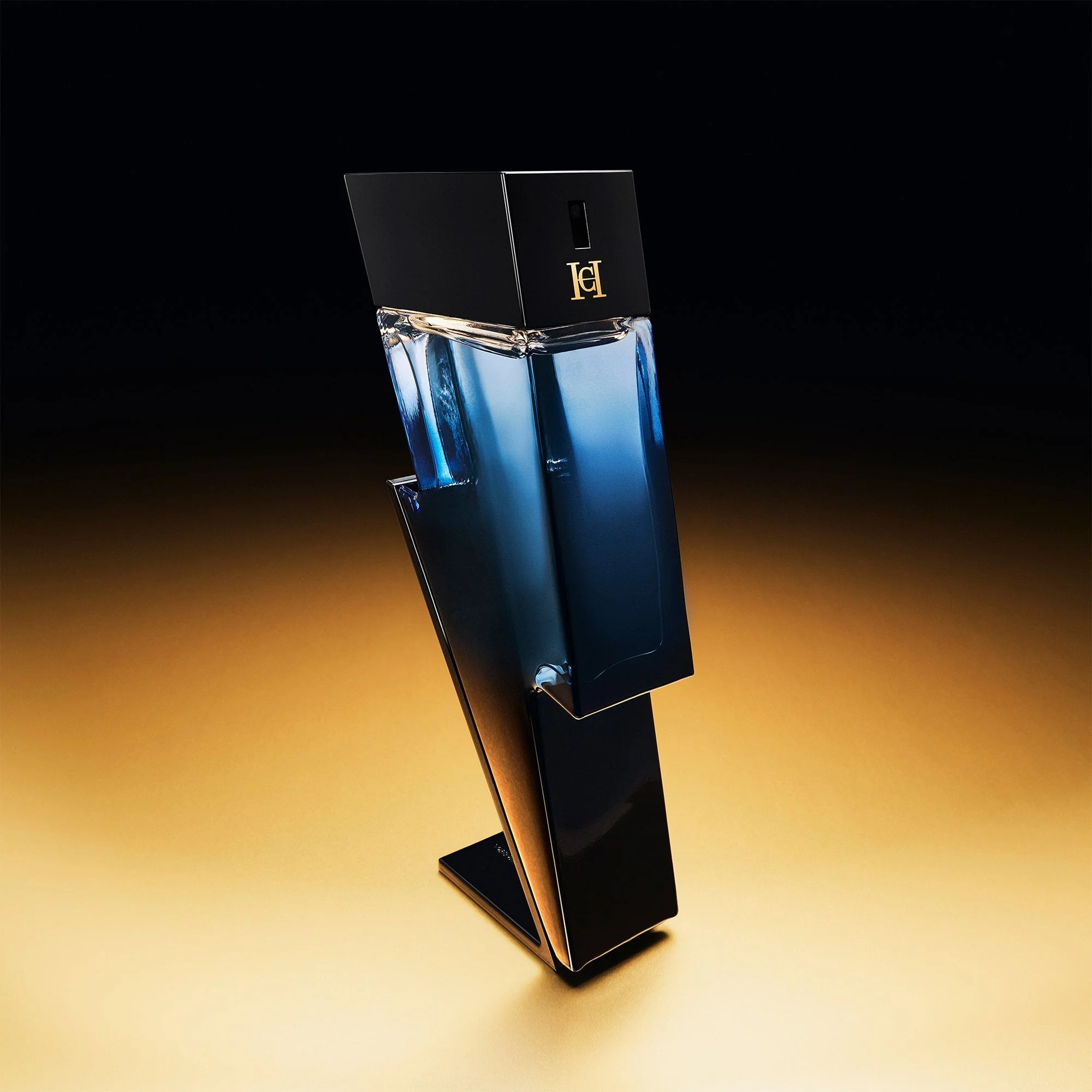 Carolina Herrera Bad Boy Cobalt Eau De Parfum 50ml & Shower Gel 100ml Gift Set - Image 2