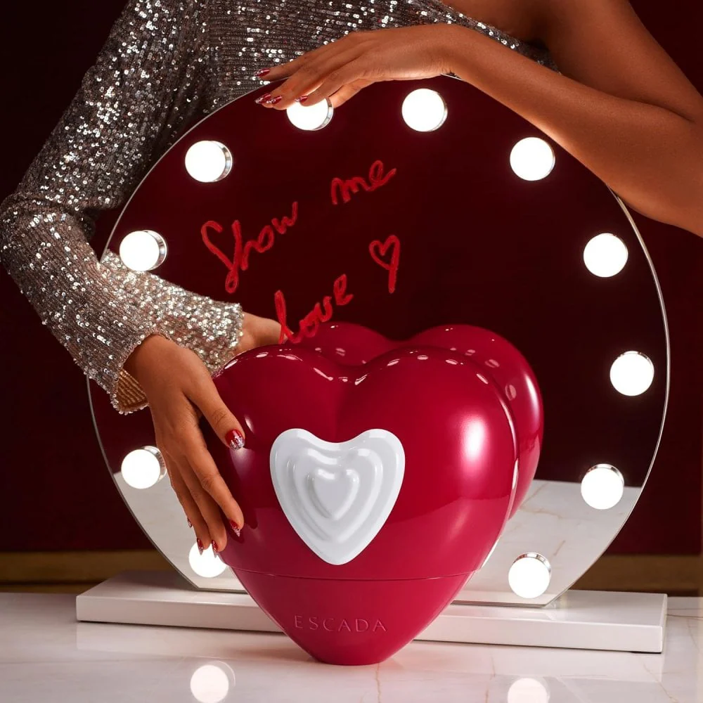Escada Show Me Love Eau De Parfum 30ml Spray - Image 4