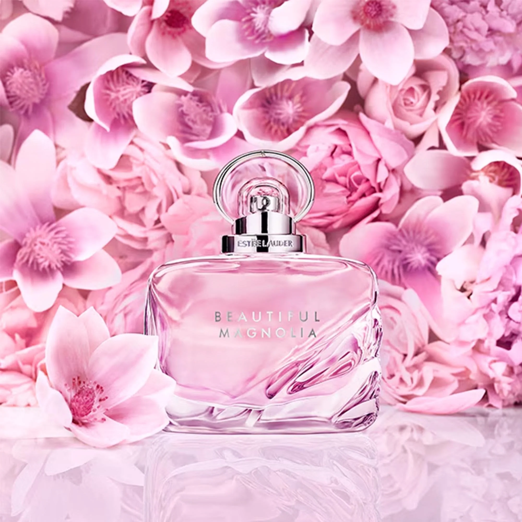 Estée Lauder Beautiful Magnolia Eau De Parfum 30ml Spray - Image 2