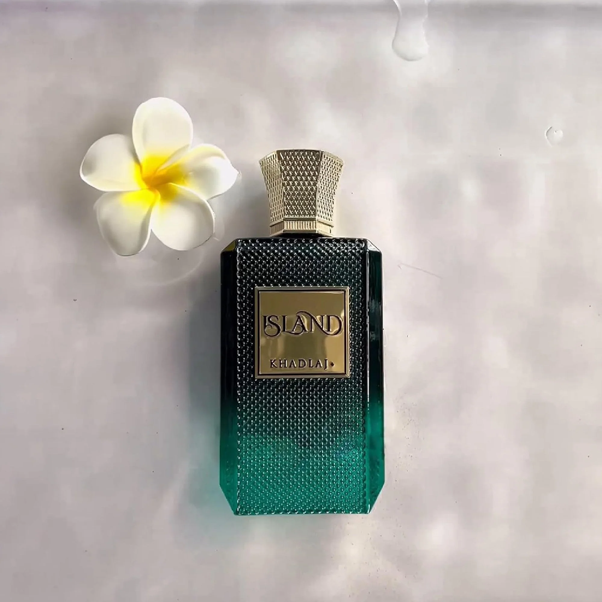 Khadlaj Island Extrait De Parfum 100ml Spray - Image 4