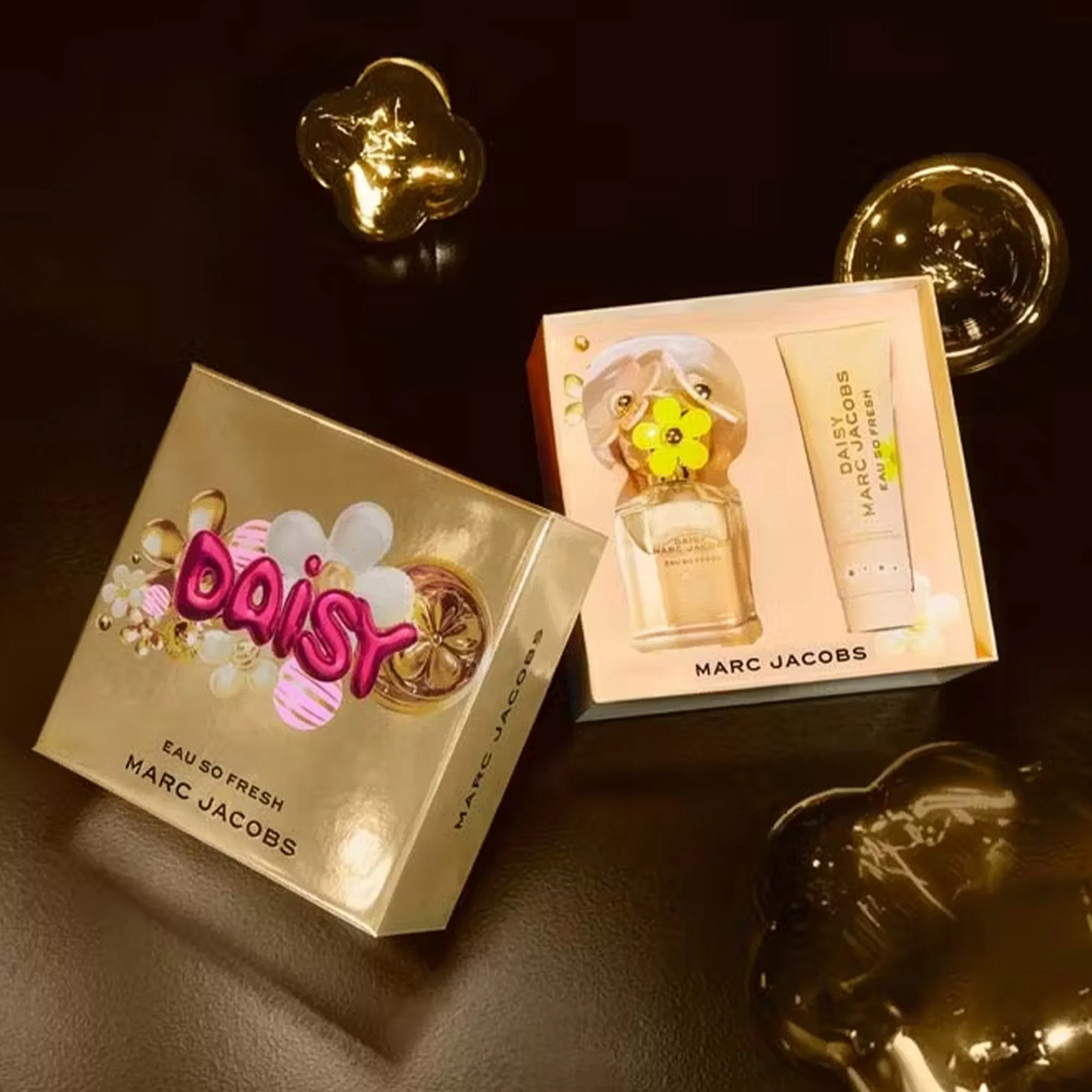 Marc Jacobs Daisy Eau So Fresh Eau De Toilette 75ml & Body Lotion 75ml Gift Set - Image 3