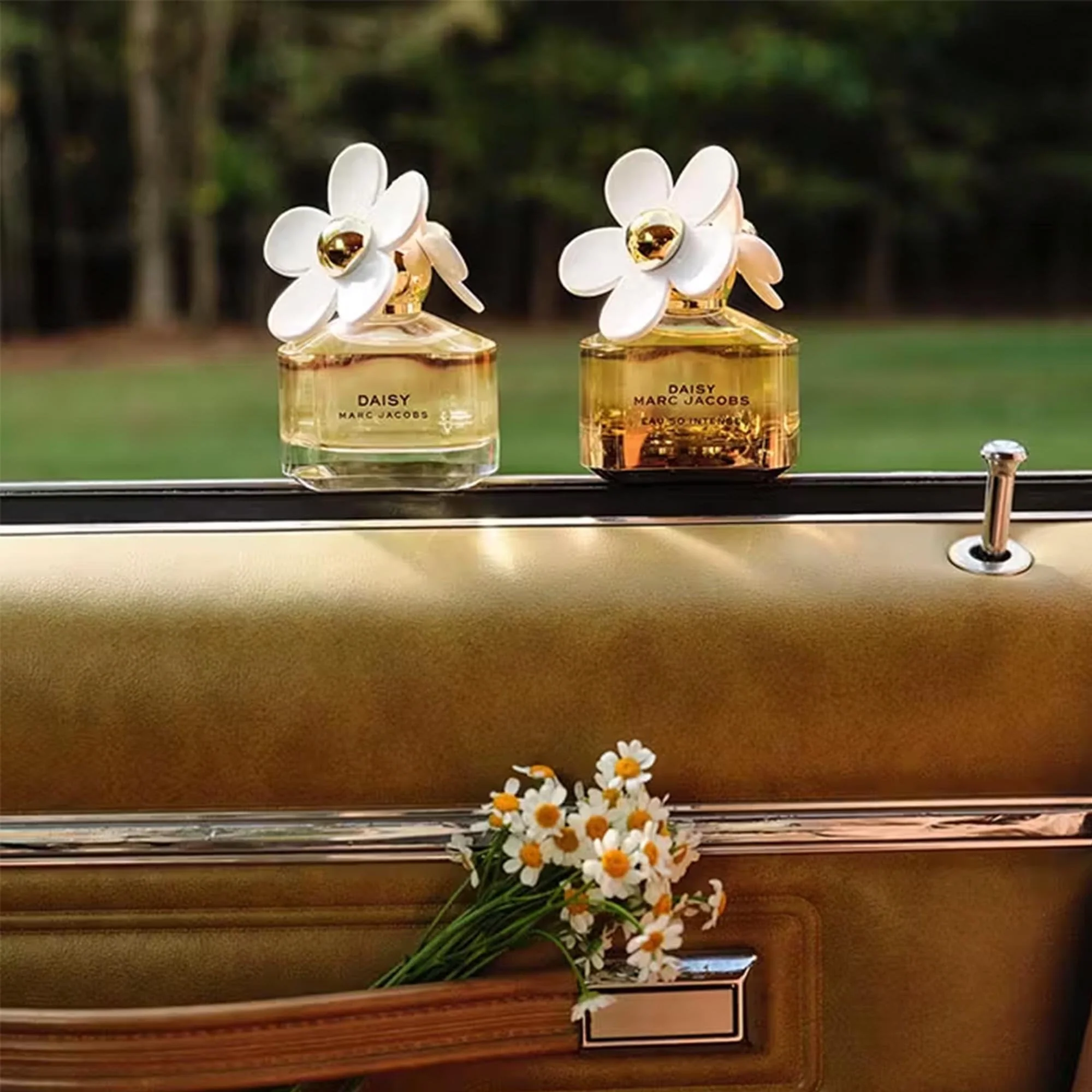 Marc Jacobs Daisy Eau So Intense Eau De Parfum 50ml Spray - Image 4