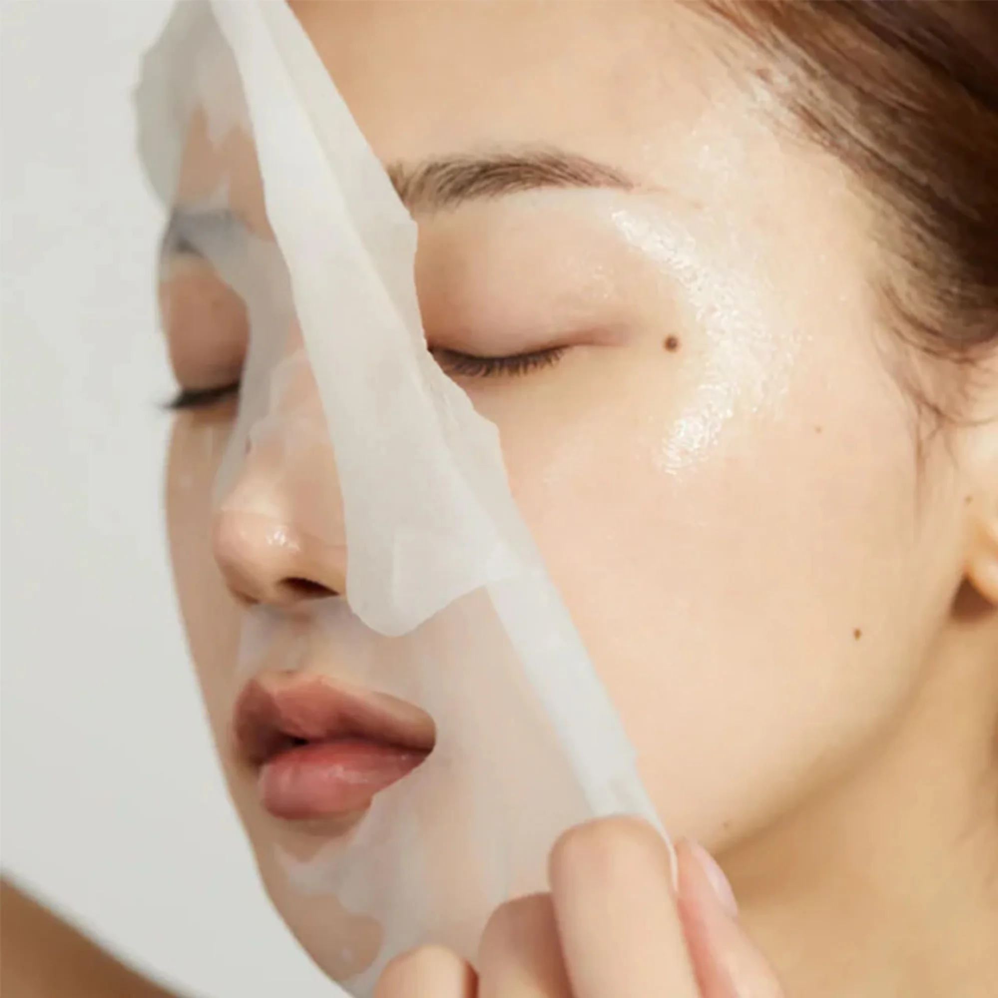 Medicube Deep Peptide Radiance Sheet Mask 1pc Sachets/Units - Image 3