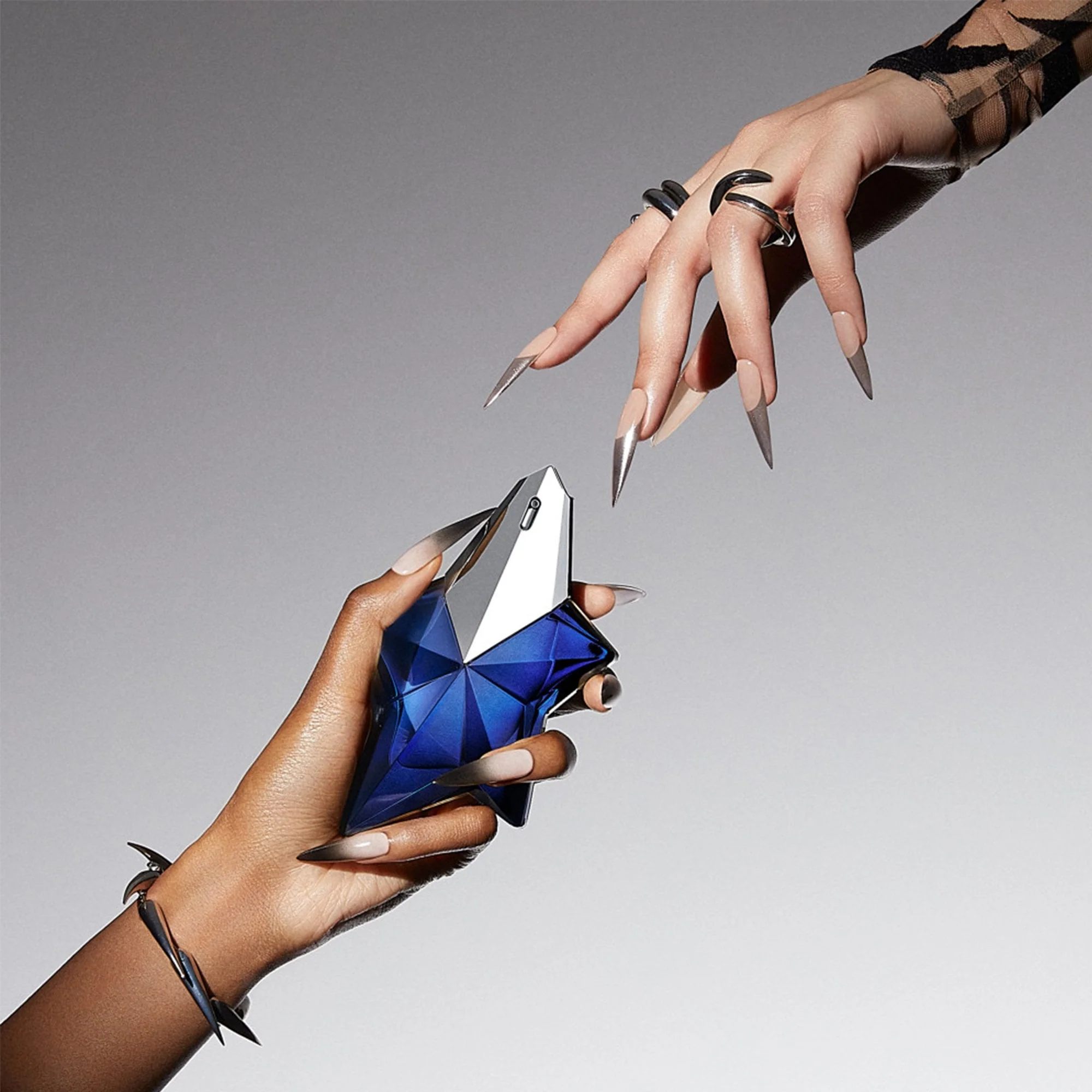 Mugler Angel Elixir Eau De Parfum 25ml Refillable Spray - Image 5