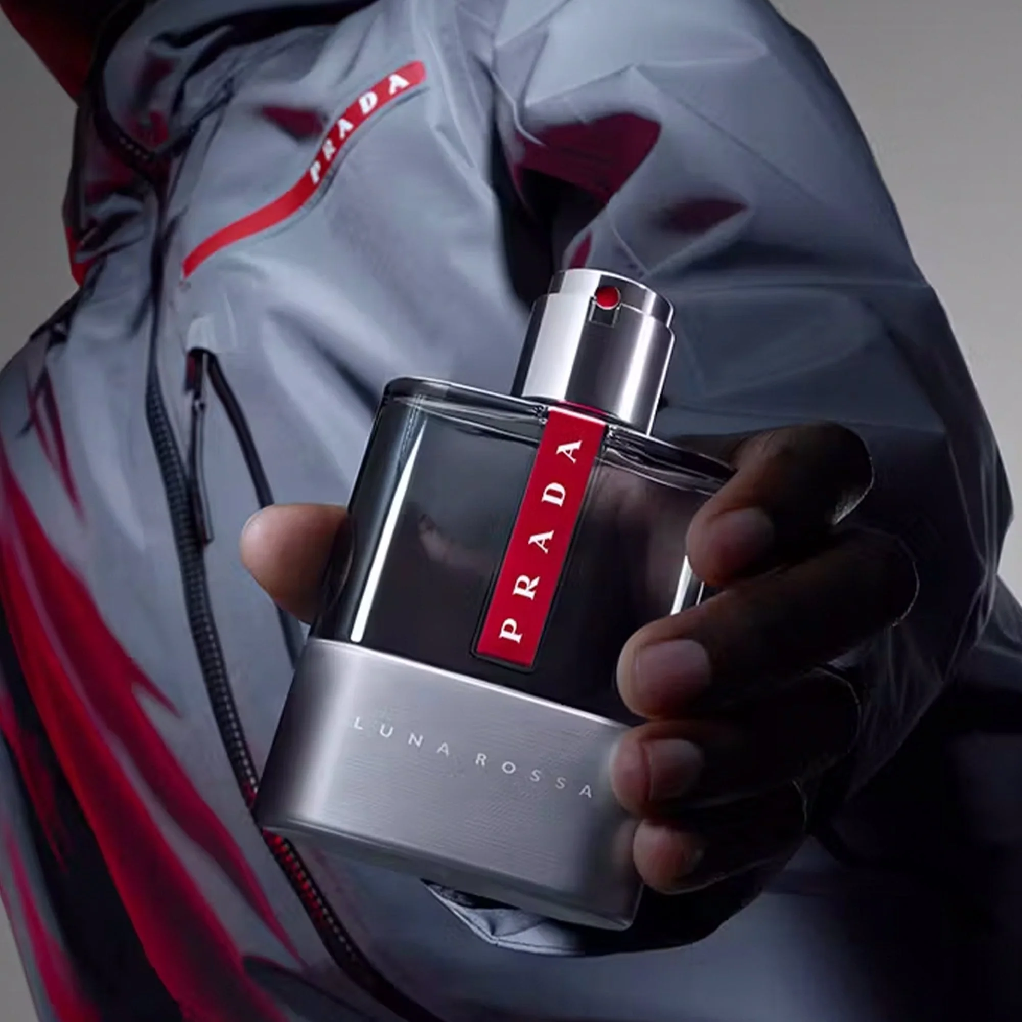 Prada Luna Rossa Eau De Toilette 100ml Spray - Image 3