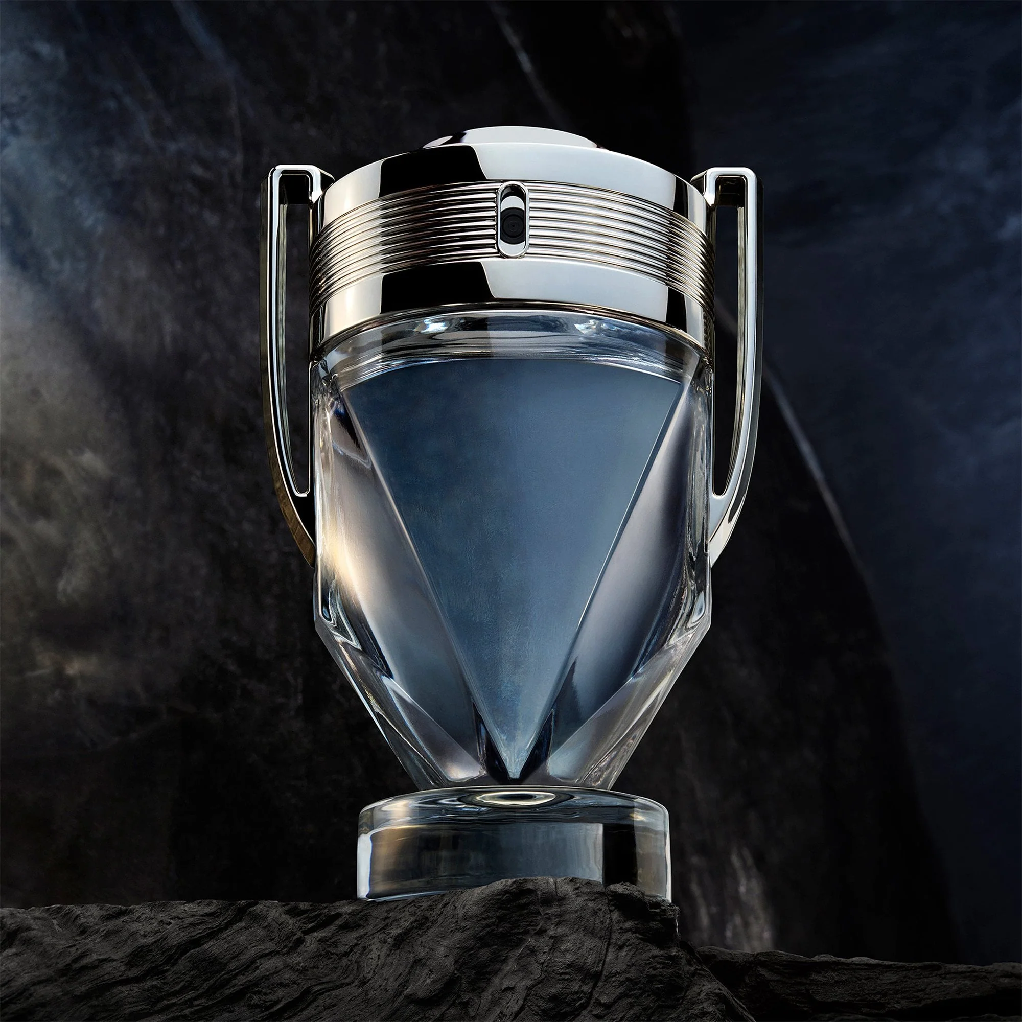Rabanne Invictus Eau De Toilette 50ml Spray - Image 5
