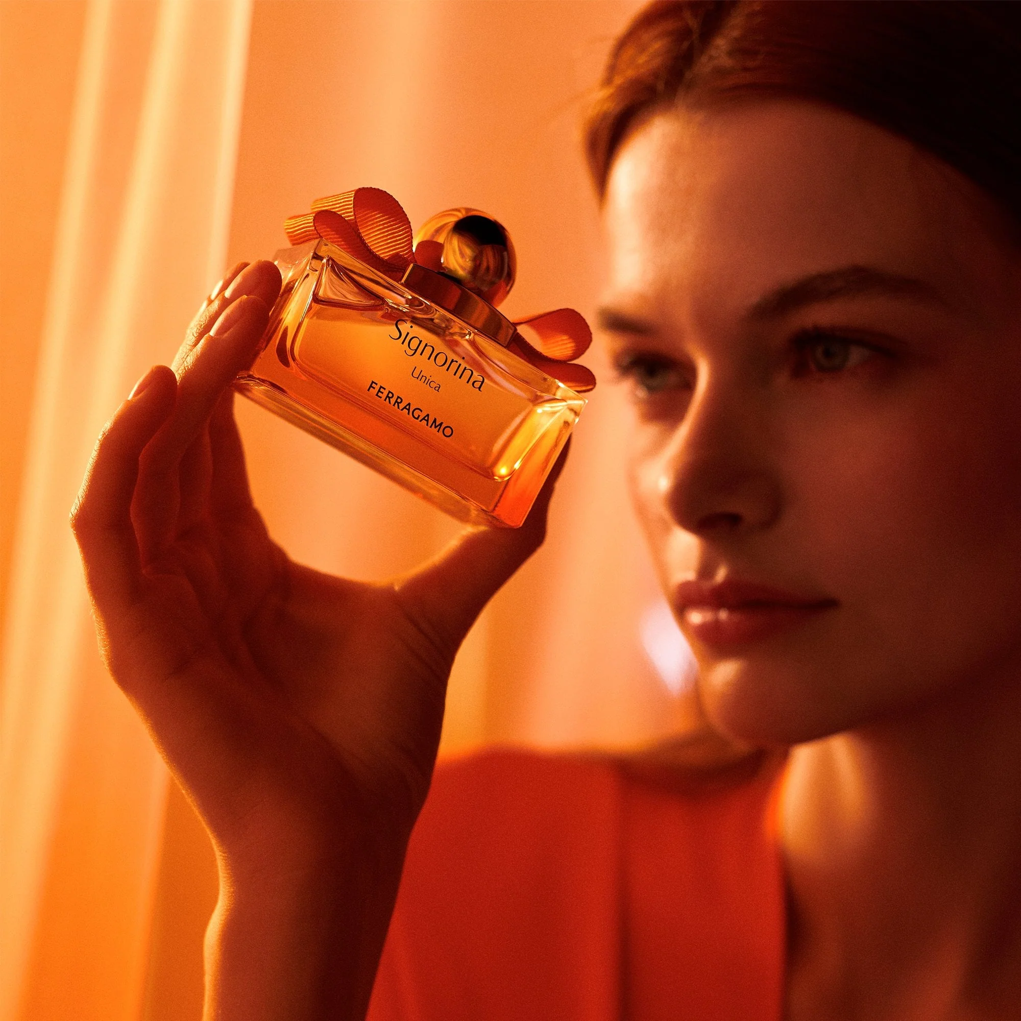 Salvatore Ferragamo Signorina Unica Eau De Parfum 100ml Spray - Image 4