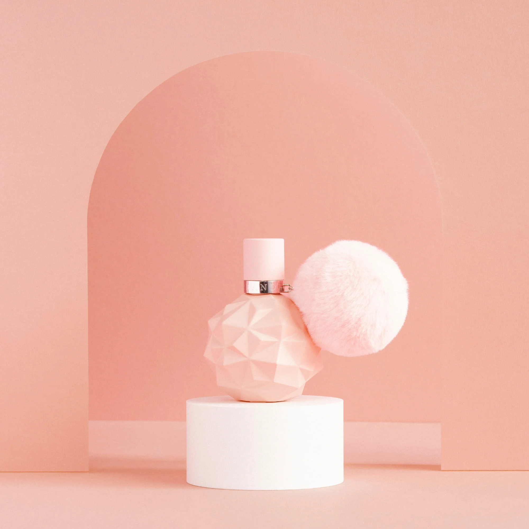 Ariana Grande Sweet Like Candy Eau De Parfum 100ml Spray - Image 3