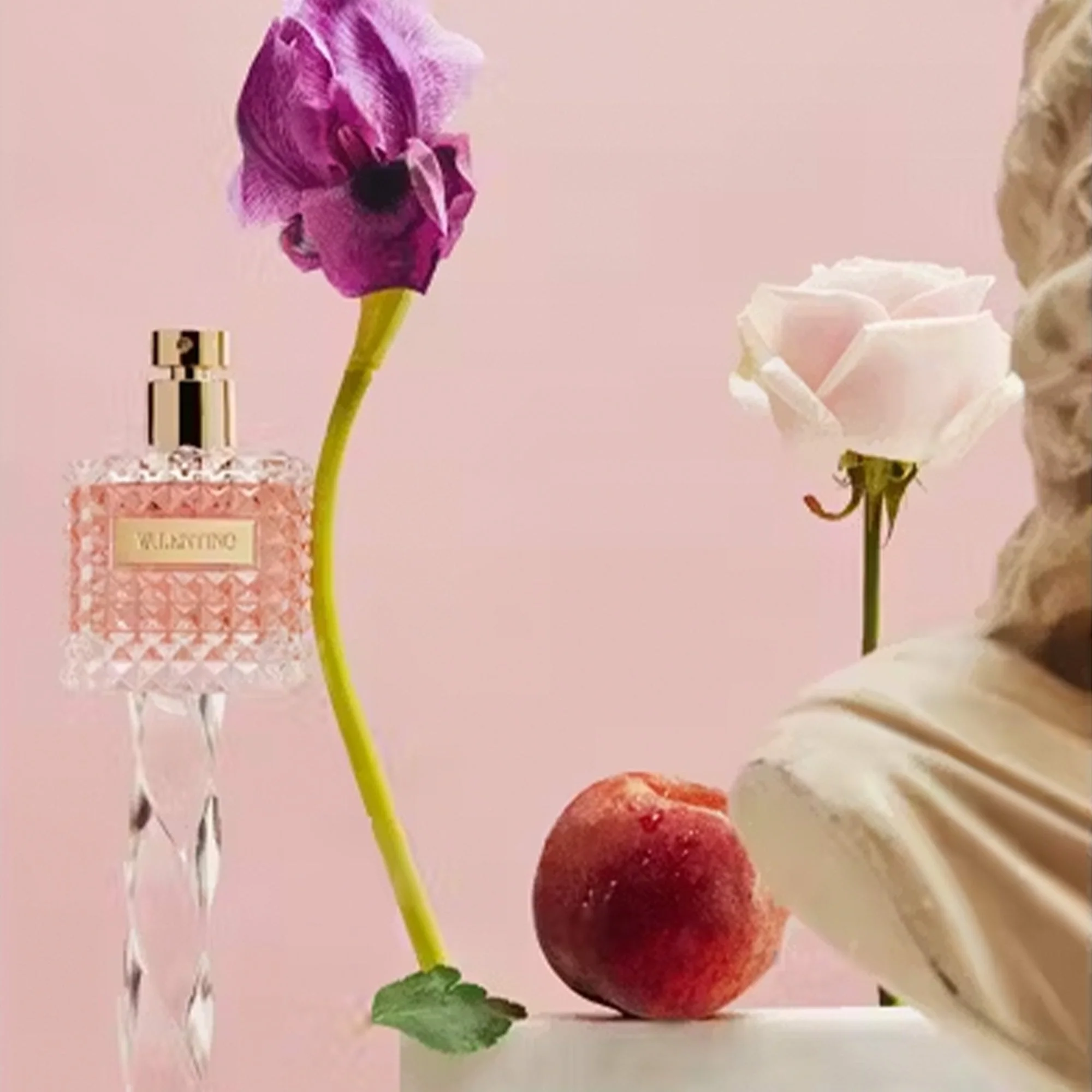 Valentino Donna Eau De Parfum 50ml Spray - Image 3